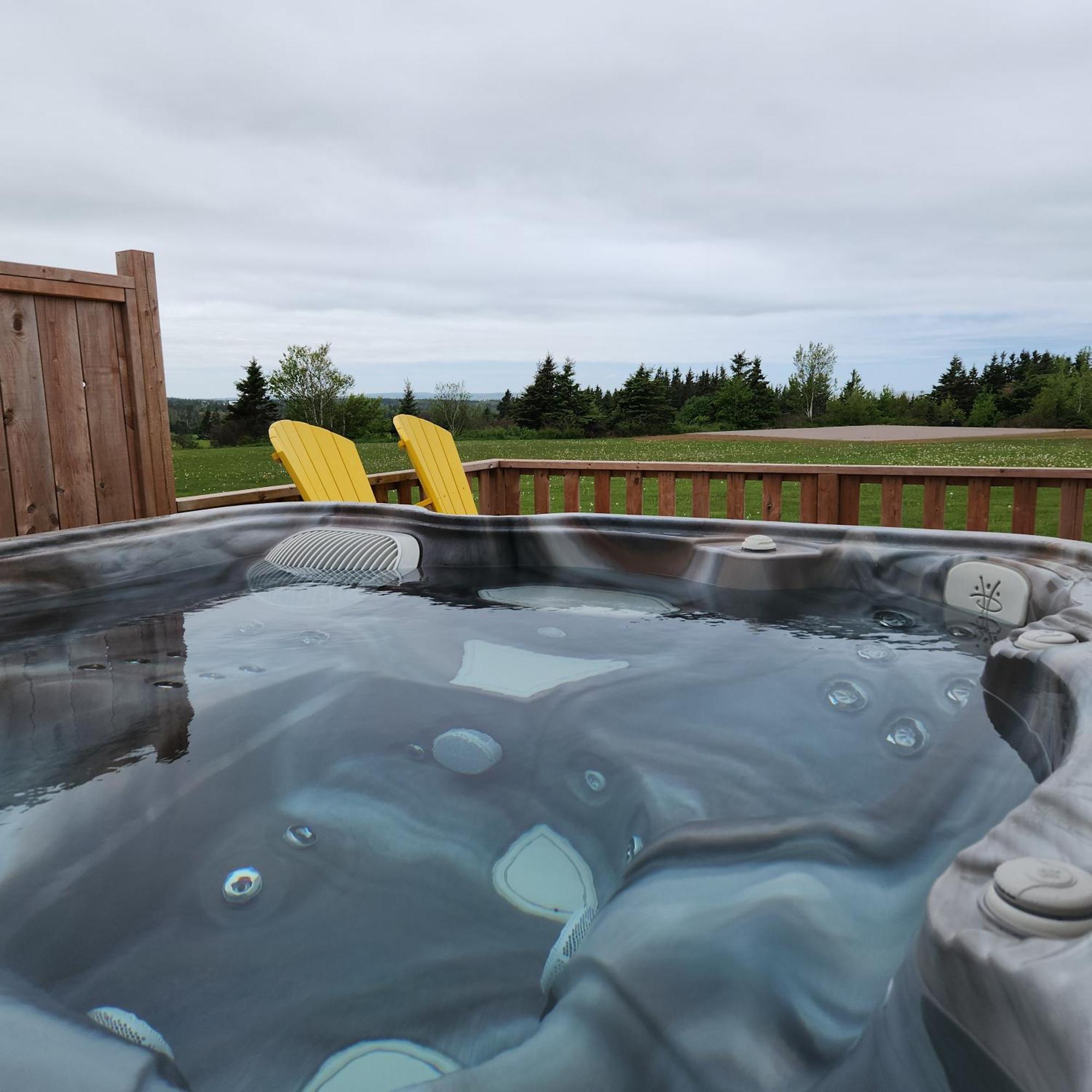 Cavendish Bosom Buddies Cottage Resort Exterior photo